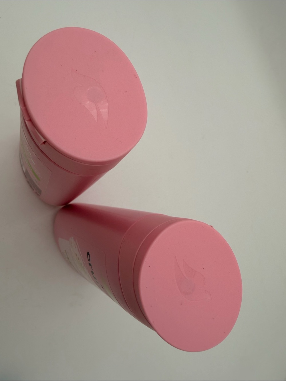 2 Pack Dove x Crumbl Key Lime Pie Nourishing Body Wash - Pink - Picture 5 of 7